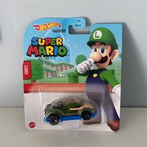 Hot wheels super Mario character Luigi